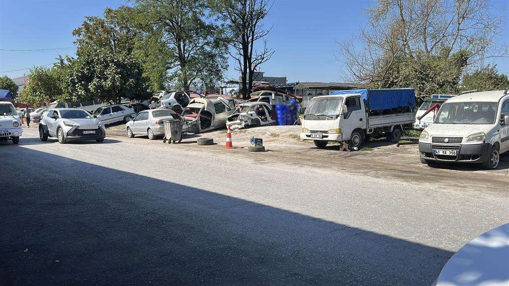 Sanayide araba tamiri kavgası dehşete dönüştü! Ateş açanı araçla ezdiler 8